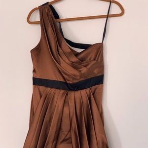 Brown dress